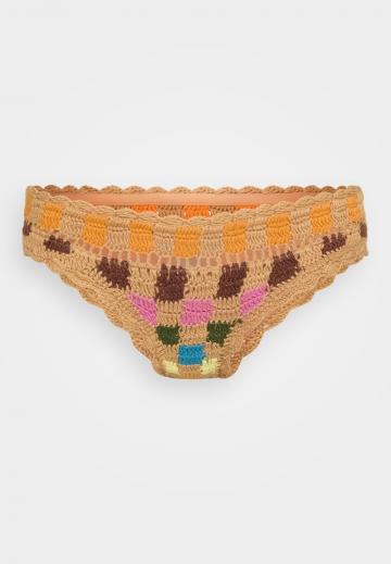 Низ от бикини