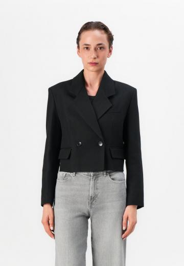Блейзер с накладными карманами
