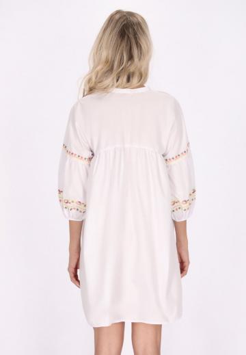 Короткое платье