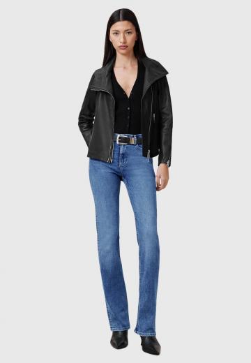 Клешеные брюки