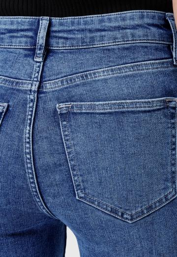 Клешеные брюки