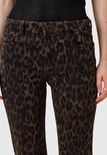 Клешеные брюки