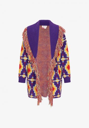 Жаккардовая вязаная кофта