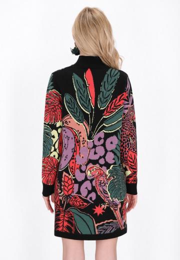 Вязаное платье