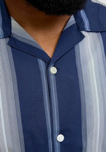 Рубашка с коротким рукавом