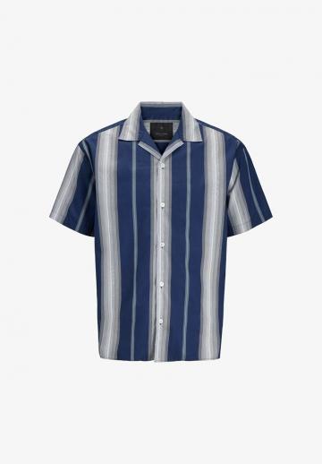 Рубашка с коротким рукавом