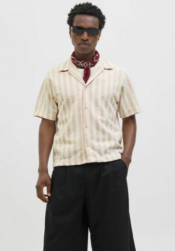 Рубашка с коротким рукавом
