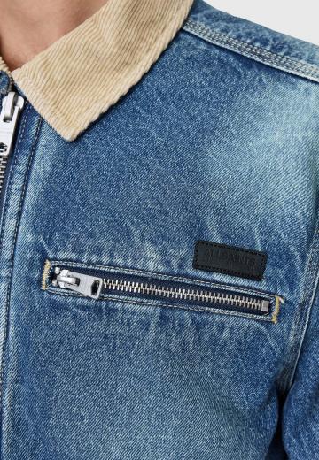 Джинсовая куртка