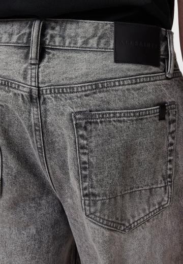 Свободные джинсы