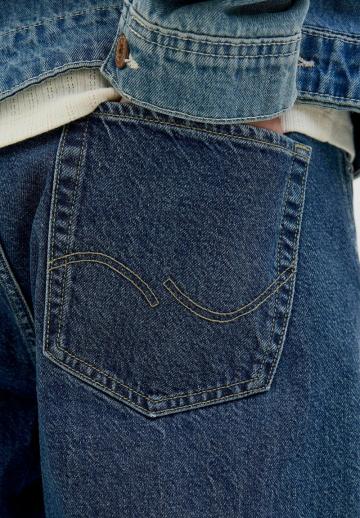 Свободные джинсы