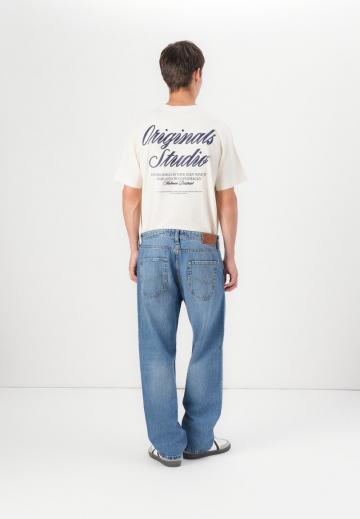 Свободные джинсы