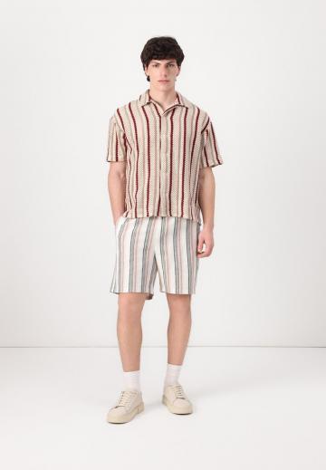 Рубашка с коротким рукавом