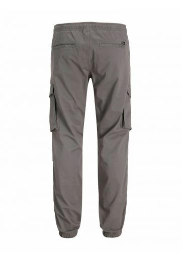 Брюки с накладными карманами