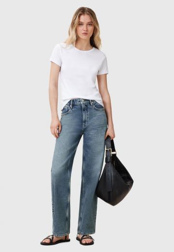 Прямые джинсы