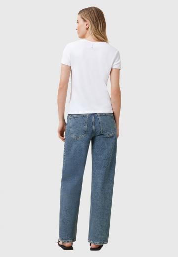 Прямые джинсы