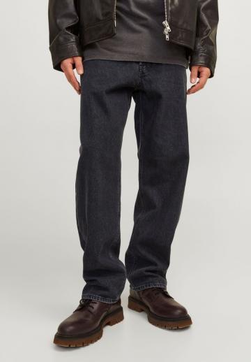 Свободные джинсы