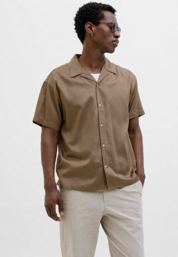 Рубашка с коротким рукавом