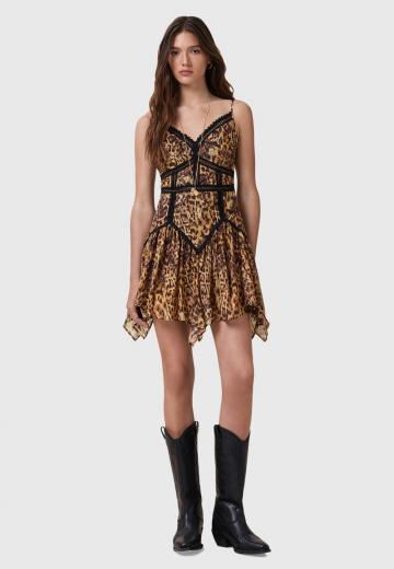 Короткое платье