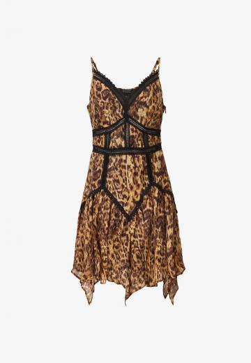 Короткое платье