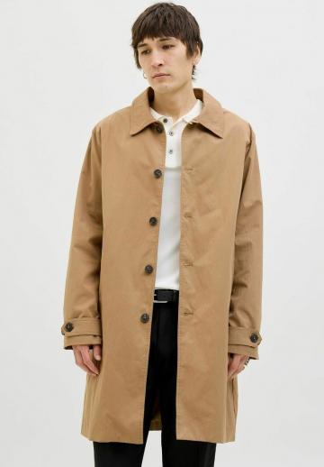 Короткое пальто