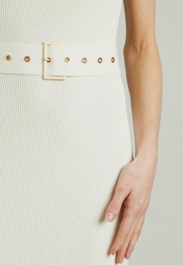 Вязаное платье