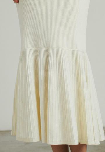 Вязаное платье