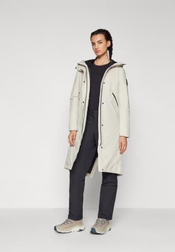 Пуховое пальто