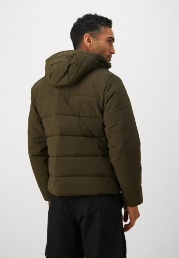 Зимняя куртка