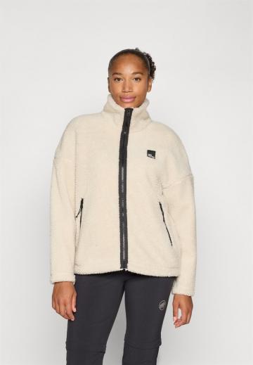 Флисовая куртка