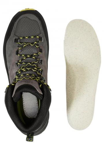 Походные ботинки