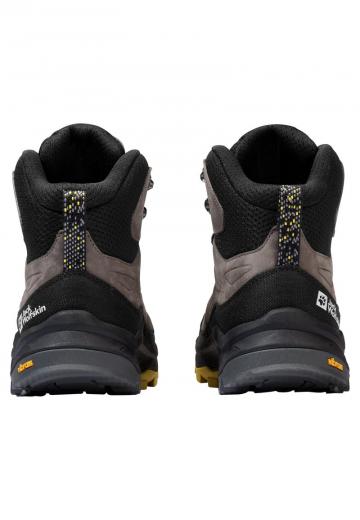 Походные ботинки