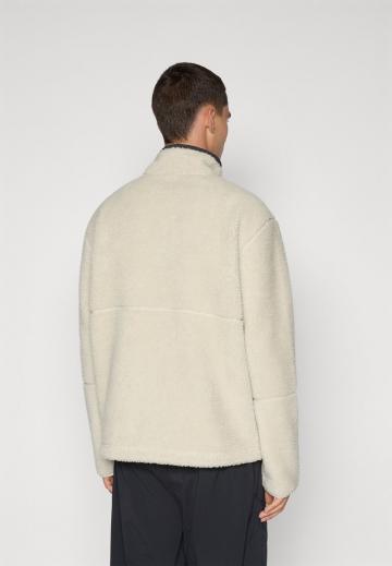 Флисовая куртка