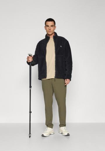 Флисовая куртка