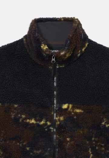 Спортивная куртка