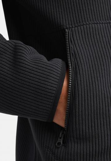 Флисовая куртка