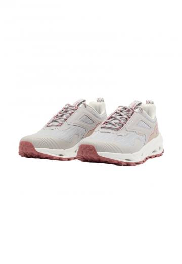 Походные ботинки