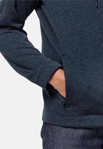 Спортивная кофта