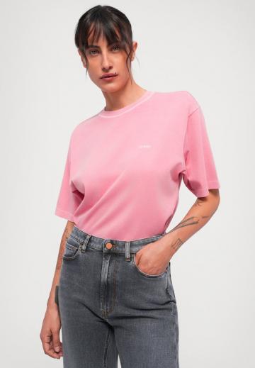 Короткие джинсы