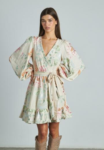 Короткое платье