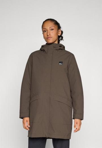 Спортивная куртка