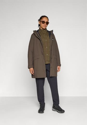 Спортивная куртка