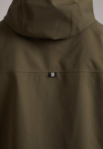 Куртка-дождевик