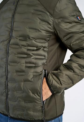 Зимняя куртка