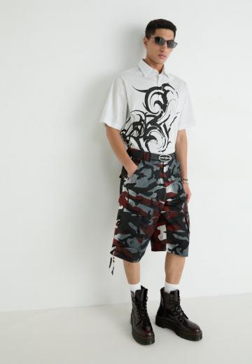 Брюки с накладными карманами