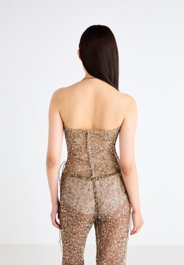 Топ на бретельках