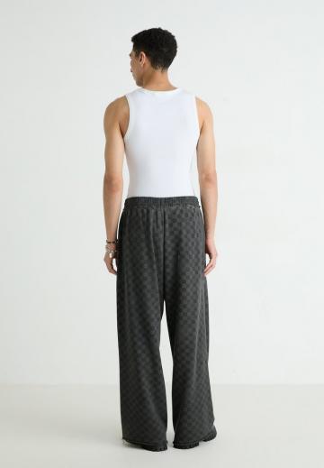 Спортивные штаны