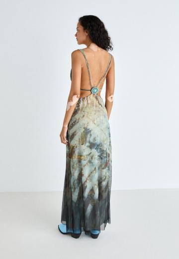 Длинное платье