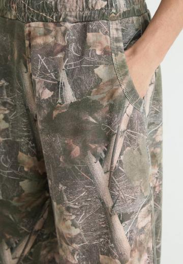 Спортивные штаны