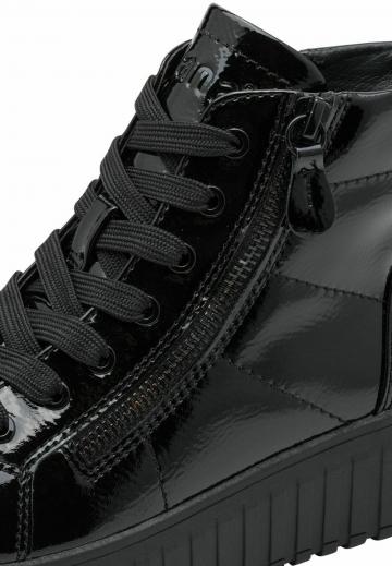 Сапожки на танкетке