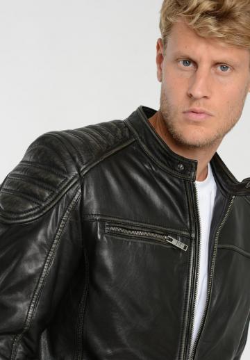Кожаная куртка